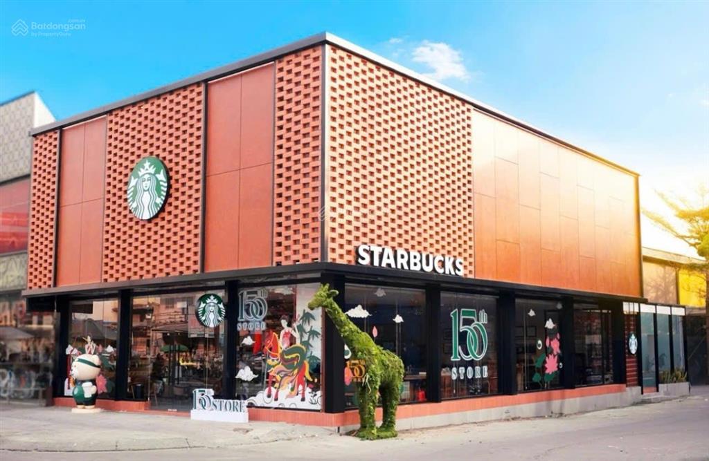 Cho mặt bằng kinh doanh mặt phố vũ phạm hàm, 400m2, thông sàn mt 20m, vỉa hè rộng 10m giá 200tr/th