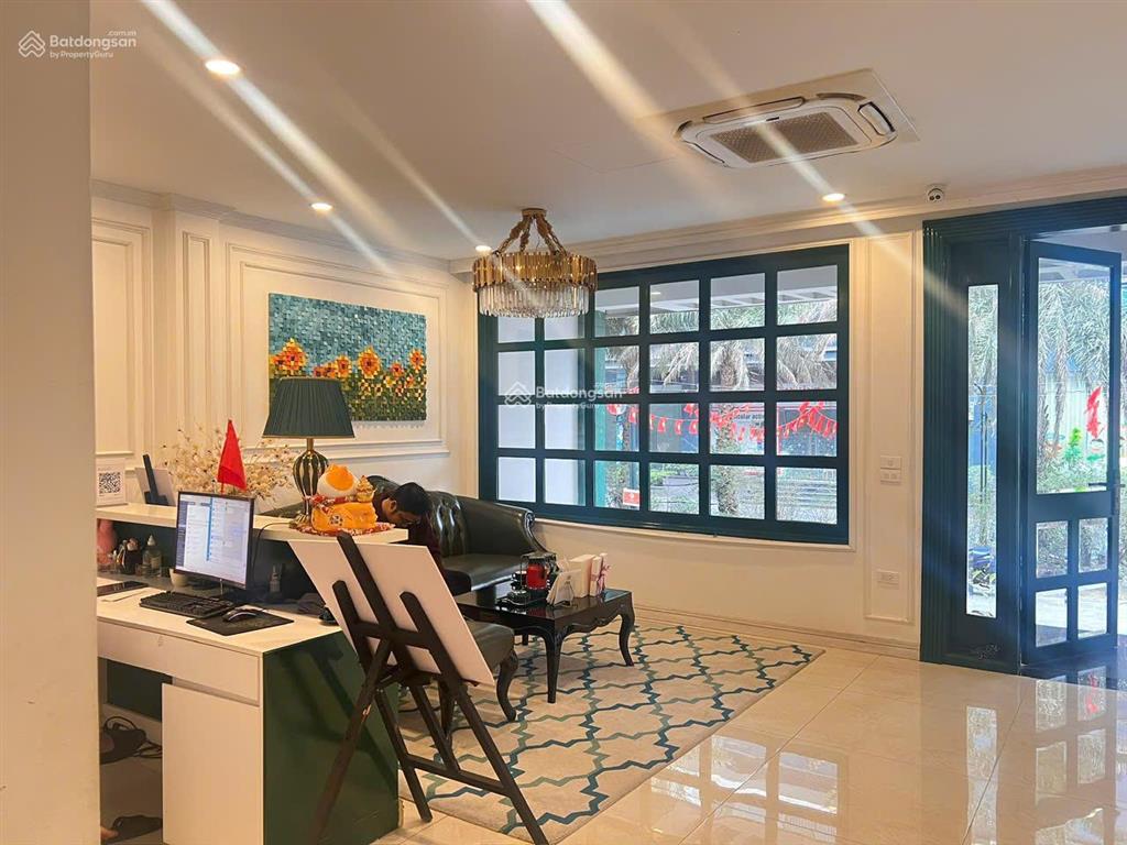 Cho thuê nhà riêng 30tr/tháng tại riverside garden số 349 vũ tông phan, nhà đẹp có thang máy
