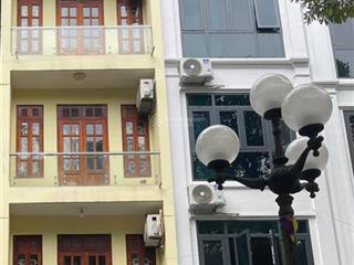 Chính chủ cho thuê nhà ngõ 125 trung kính, yên hòa, cầu giấy, hà nội 50m2, 4 tầng ngõ ô tô đỗ cửa