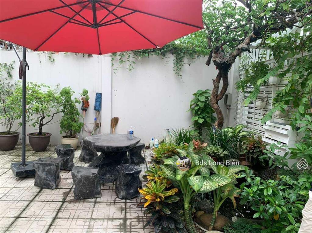 Cho thuê gấp biệt thự kđt dịch vọng, cầu giấy, hn, 200m2, xd 130m2, 4t nhà đẹp làm vp giá 60tr/th