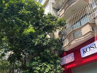 Cho thuê nhà đỗ quang, phường trung hòa, 60m2, mt 5m, nhà 5.5 tầng mỗi tầng 1 phòng vị trí đẹp