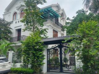 Cho thuê gấp căn biệt thự kđt mới trung yên 250m2, mt 12m, 4 tầng đẹp làm văn phòng  0989 031 ***