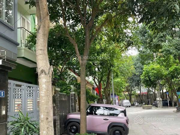 Cho thuê nhà trung kính đôi 50m2, mt 4m, 4 tầng đường ô tô vỉa hè làm văn phòng 0989 031 ***