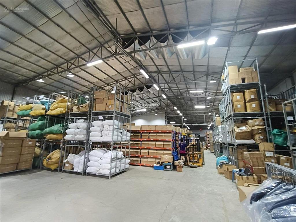 Chính chủ mời thuê kho thượng thanh, long biên 2200m2, dựng khung zamil pccc nghiệm thu giá 110k/m2