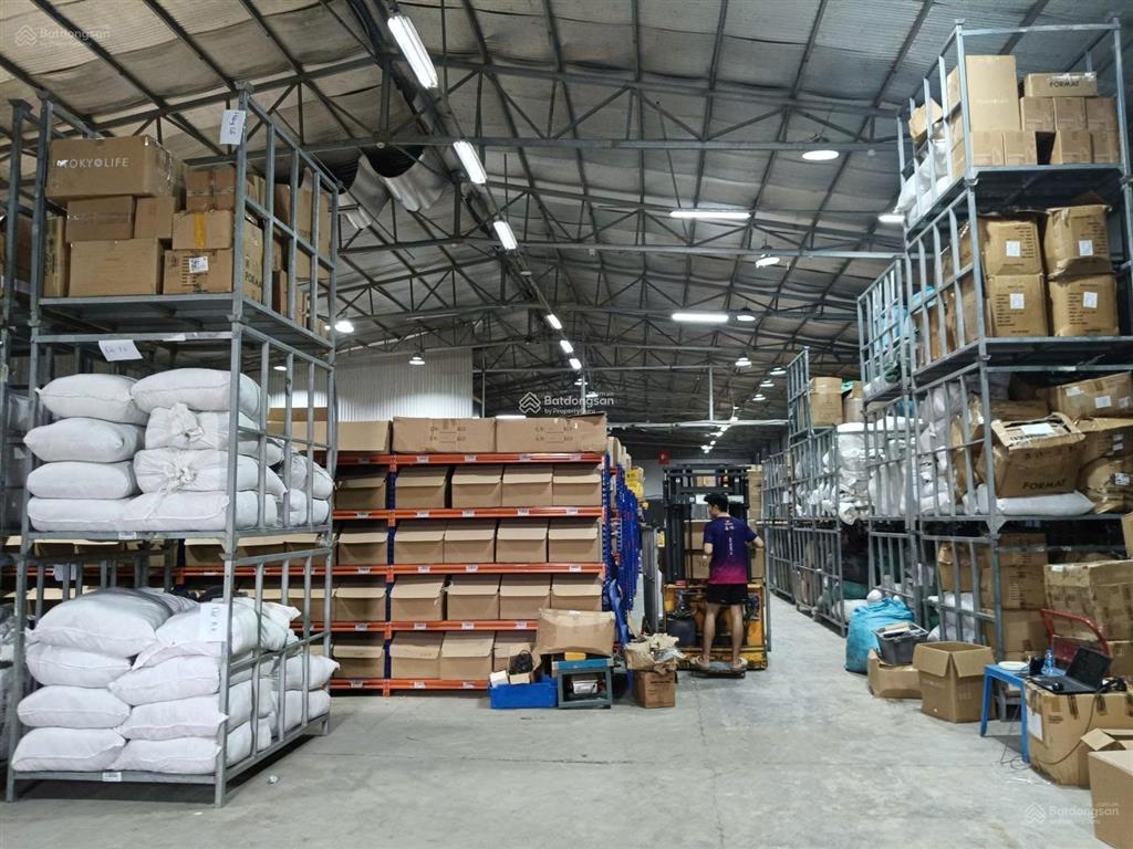Chính chủ mời thuê kho thượng thanh, long biên 2200m2, dựng khung zamil pccc nghiệm thu giá 110k/m2