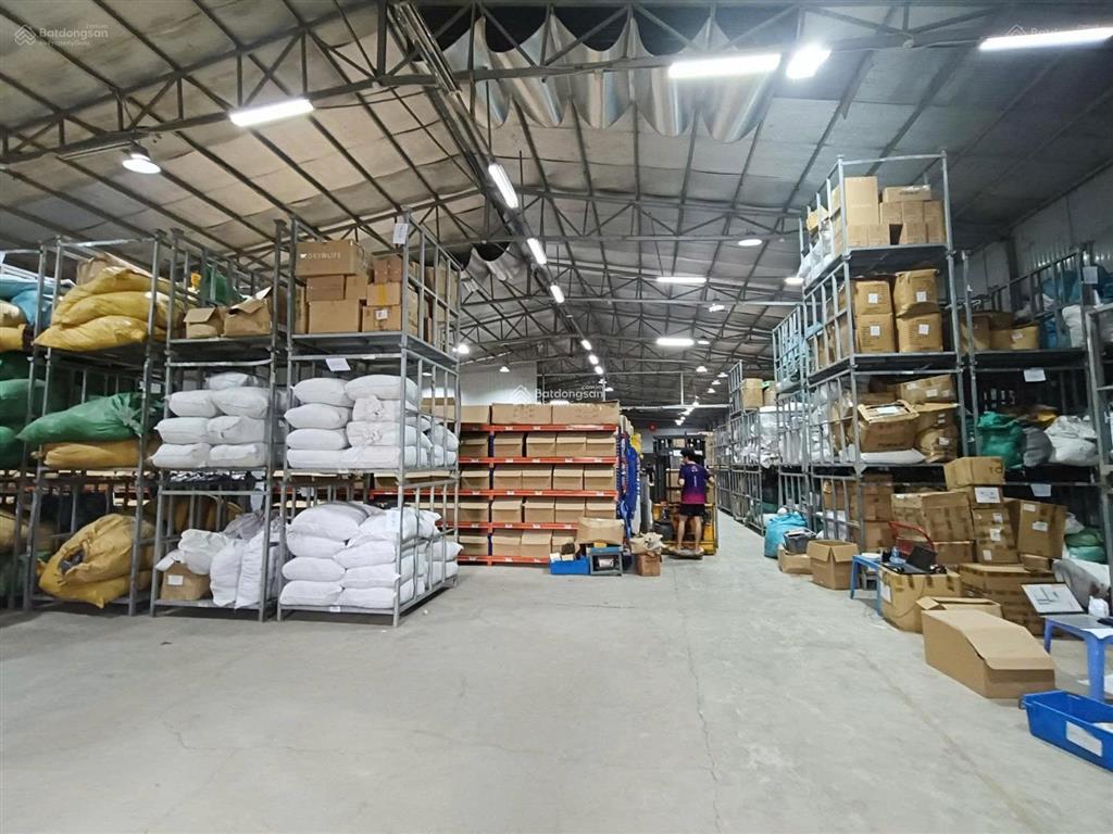 Chính chủ mời thuê kho thượng thanh, long biên 2200m2, dựng khung zamil pccc nghiệm thu giá 110k/m2