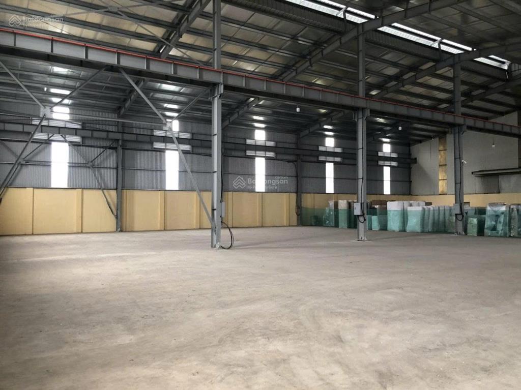 Cho thuê kho xưởng 2500m2,khung zamil cao 810m, cổ loa, đông anh giá chỉ 80nghìn/m2 0989 031 ***