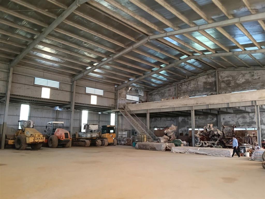 Cho thuê kho xưởng ql6 chương mỹ 1000m2, đường xe cont, xuất vat đầy đủ kho chưa hàng sản xuất