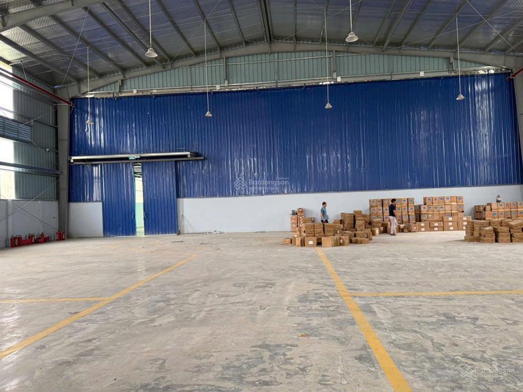 Cho thuê kho xưởng thôn quảng phúc, xã yên bài 2000m2, khung zamil pccc đầy đủ đẹp giá rẻ