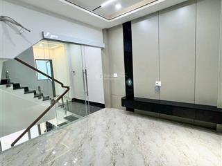 Nhà 5 tầng khoan cọc nhồi,full nội thất sịn sò tđc vinhomes  cạnh chợ đầu mối  chỉ 4,x tỷ