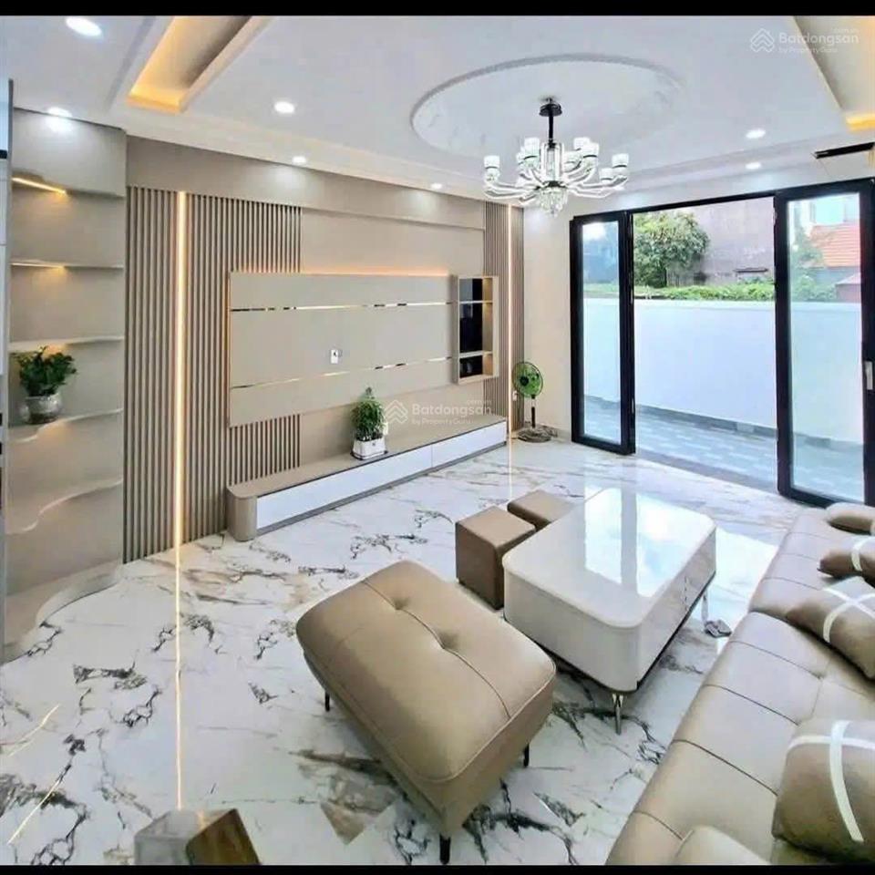 Nhà 4 tầng tôn đức thắng trung tâm sở dầu chỉ 3,25 tỷ