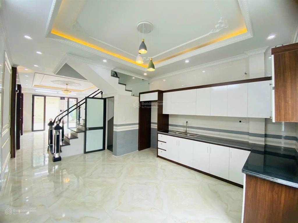 Siêu phẩm quỳnh cư 1 hùng vương, hồng bàng nhà 4 tầng, 2 mặt đường trước sau!