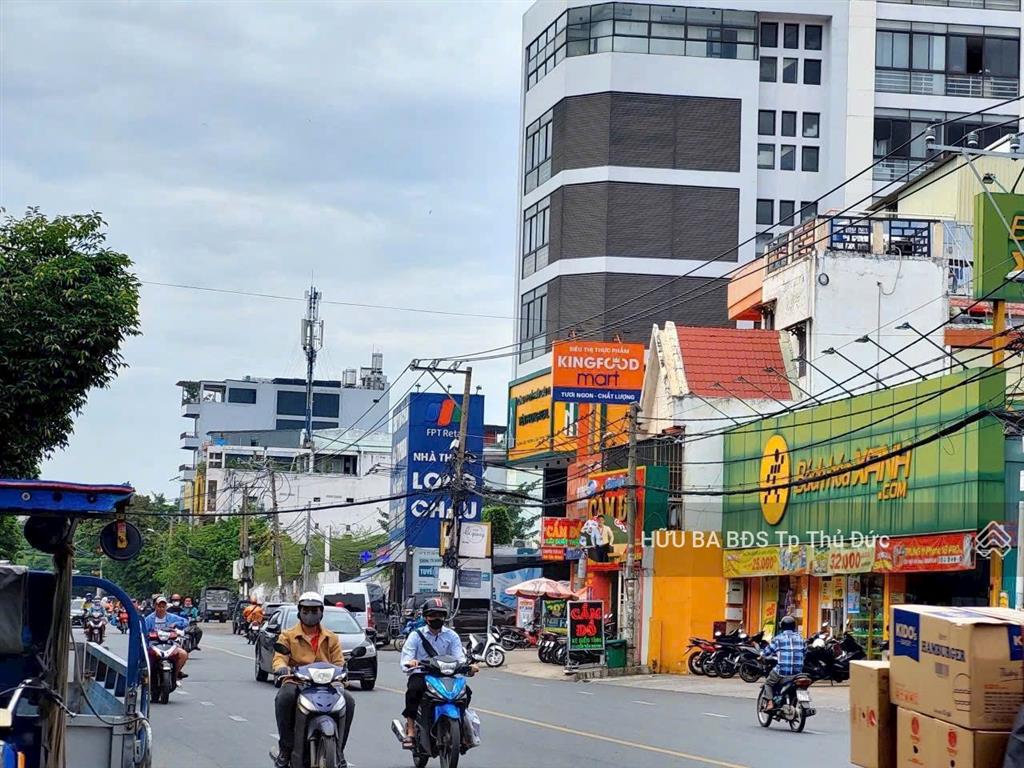 Mặt tiền kinh doanh tây hòa dt.6.8m x 23m2 159m2 giá bán 22 tỷ vuông vức .