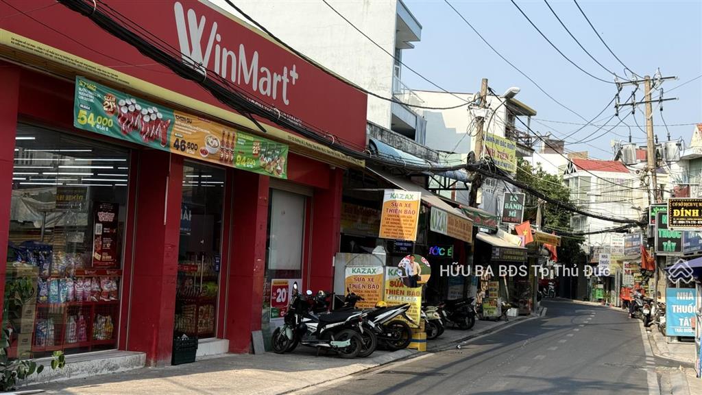 Mặt tiền kinh doanh. dt4.7m x 11m. 50m công nhận nhà đang cho thuê 14tr/1 th giá bán 6.5 tỷ sổ hồng