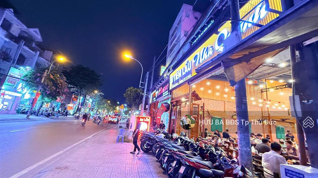 Chủ cần bán gấp mt kinh doanh hoàng diệu 2, dt 120 m2 nhà đang cho thuê 35 tr/1th. sổ riêng