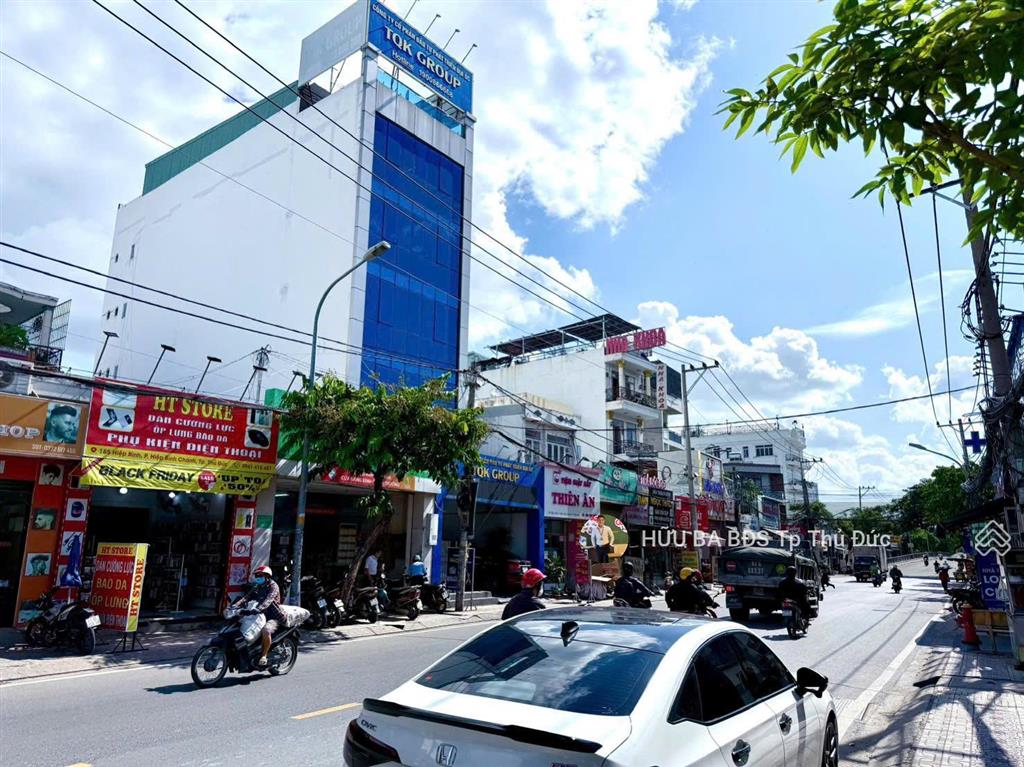 Nhà 1 lầu ngang 4.2m đất 90.m2 sàn 125m2 nhà mặt tiền kinh doanh .giá 7.5 tỷ sổ hồng riêng