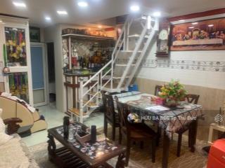 150m2 ngang 10m. sổ hồng vuông vức khu dân cư giá 8.2 tỷ. đang ở và cho thuê 25tr/1th