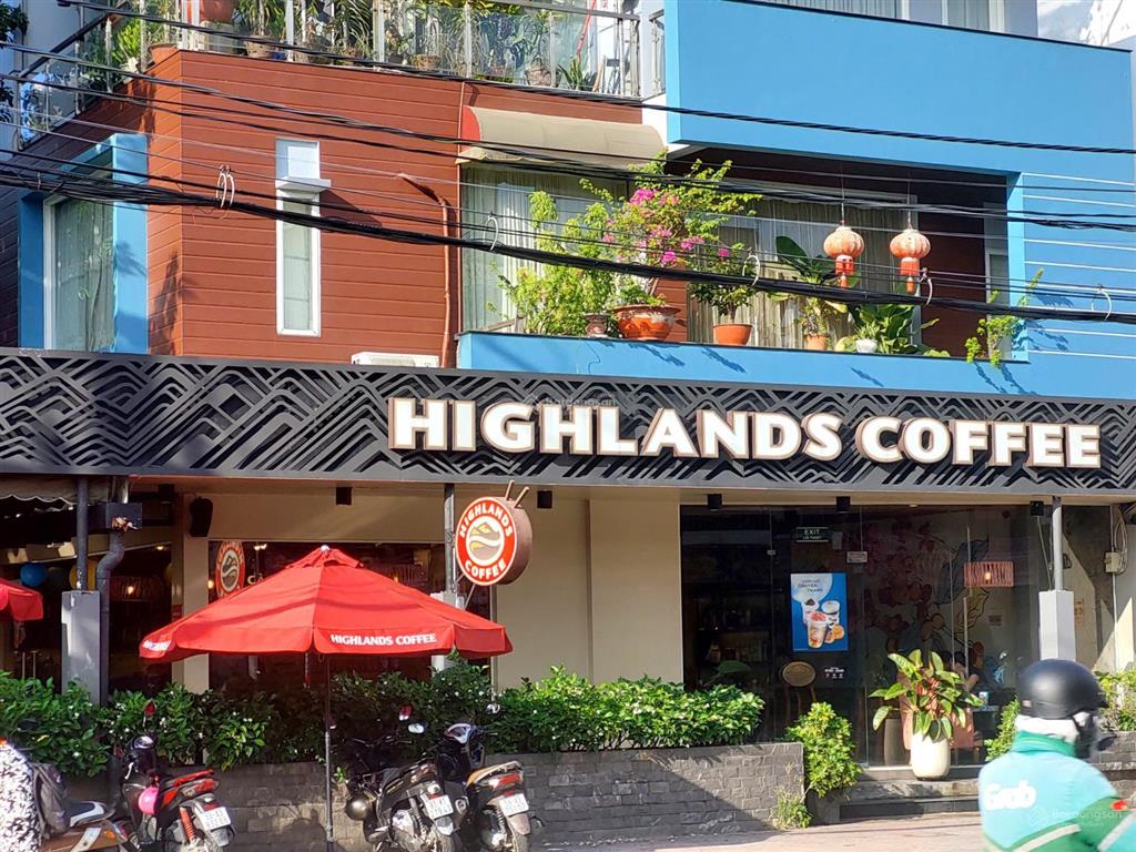 Chủ cần bán gấp mt kinh doanh hoàng diệu 2, dt 110 m2 nhà đang cho thuê 35 tr/1th. sổ riêng