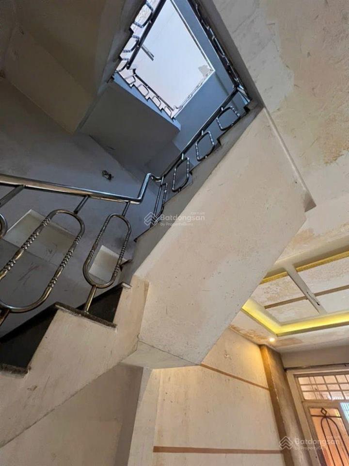 Nhà 3 tầng, hẻm 6m võ văn kiệt, quận 6