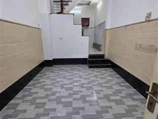 35m2  4 tầng  chỉ 6 tỷ 18  ngay phạm văn chí, 6