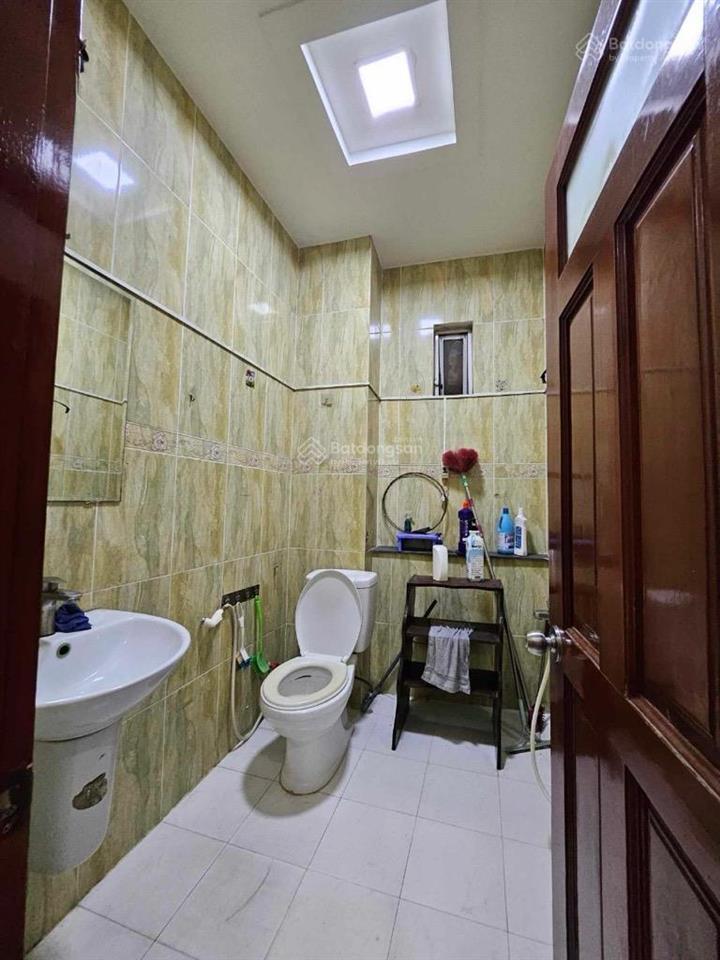 Bán gấp nhà 4 tầng, 79m2, gần cầu hậu giang, quận 6, chỉ 7 tỷ 3