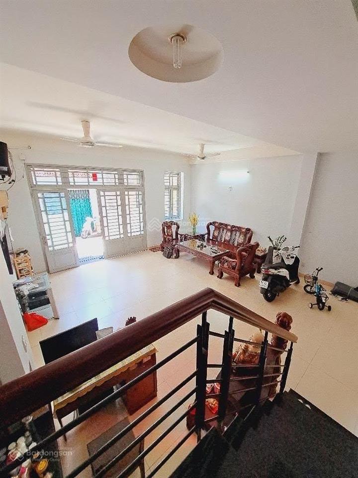 Quận 6  92m2, ngang lớn 6.5m, 4 tầng ở ngay chỉ 11 tỷ 8