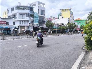 35m2, 4 tầng nở hậu, mặt tiền phạm văn chí, quận 6