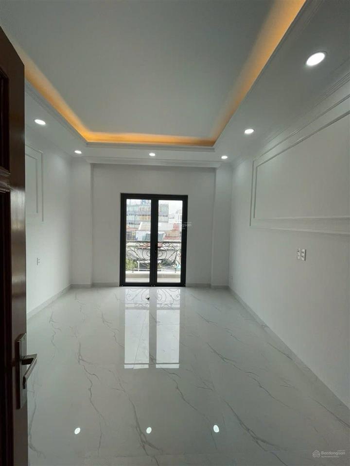 45m2, 6 tầng, thang máy, hẻm 8m thông, thái phiên, quận 11