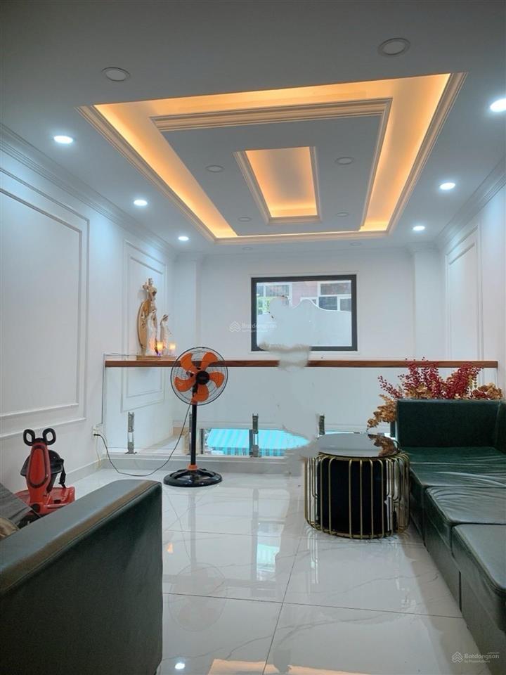 45m2, 6 tầng, thang máy, hẻm 8m thông, thái phiên, quận 11