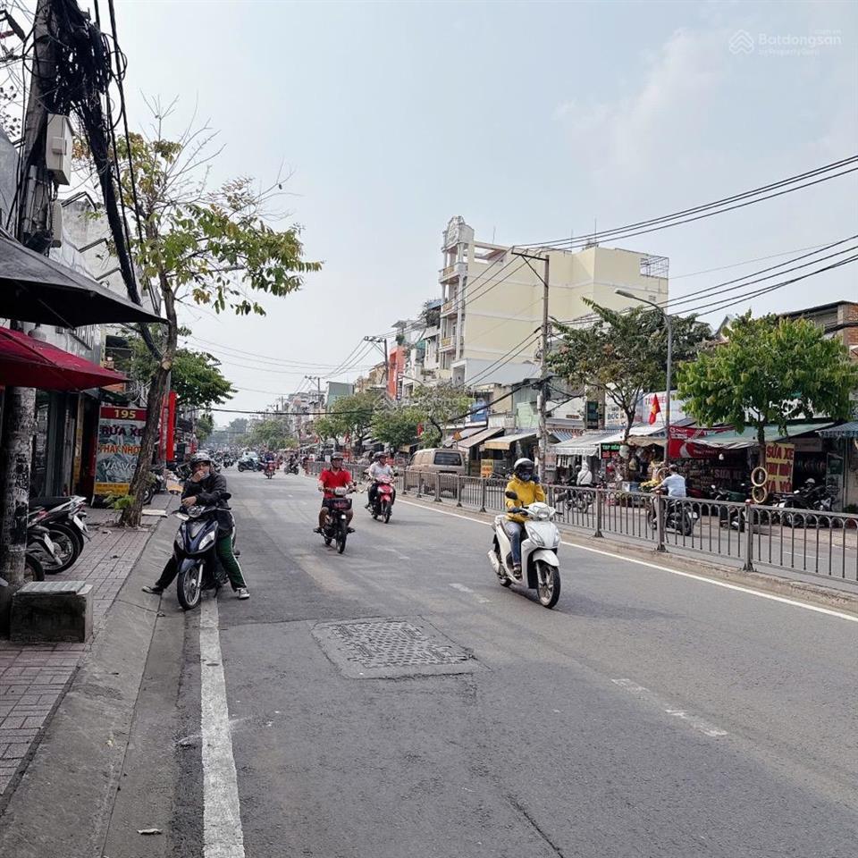 Mặt tiền kinh doanh ngay chợ phú lâm, quận 6, 80m², 3 tầng, chỉ 10 tỷ