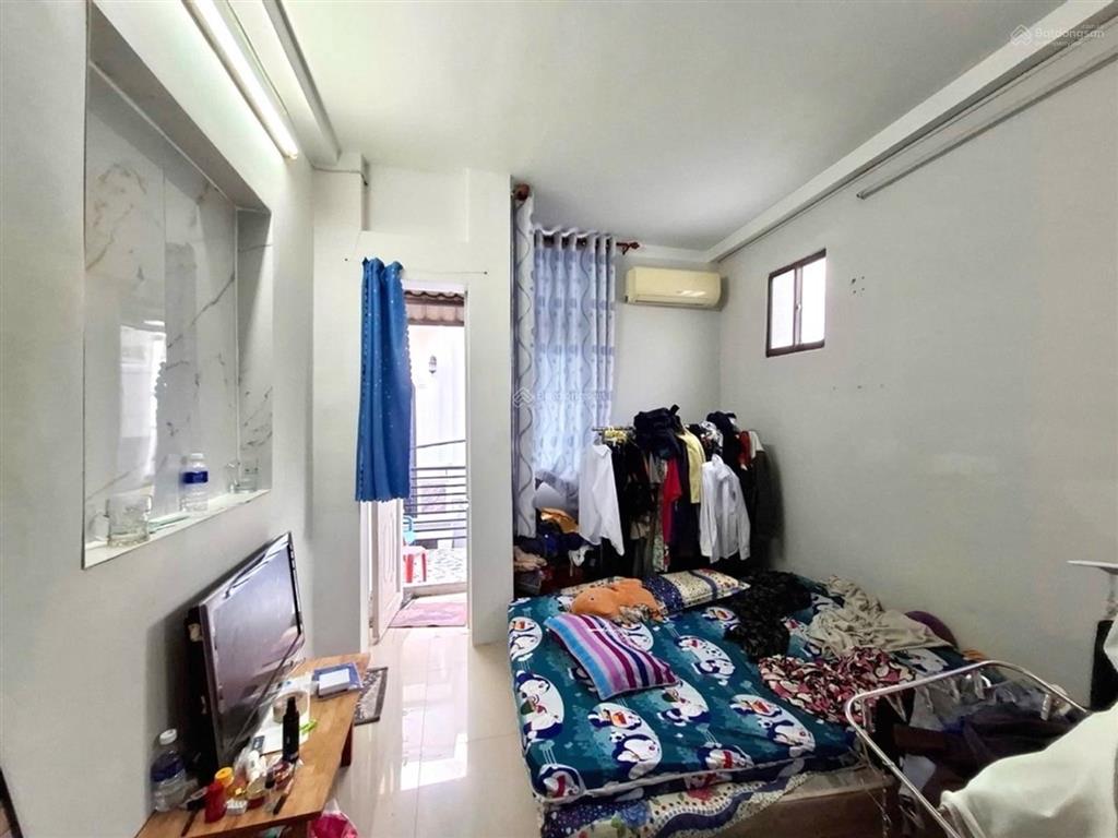 49m2, 4 tầng, hẻm thông, ngay hậu giang, nguyễn văn luông, quận 6