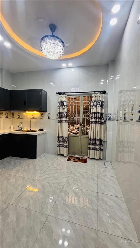 5tỷ25  44m2, nhà mới 2 tầng, 2 mặt hẻm, gần vòng xoay phú lâm, quận 6