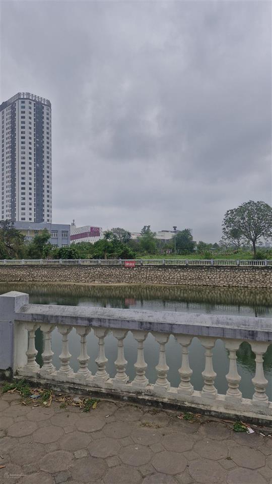 Đất đại mỗ lô góc ngõ thông kd ô tô tải qua gần aone mall0