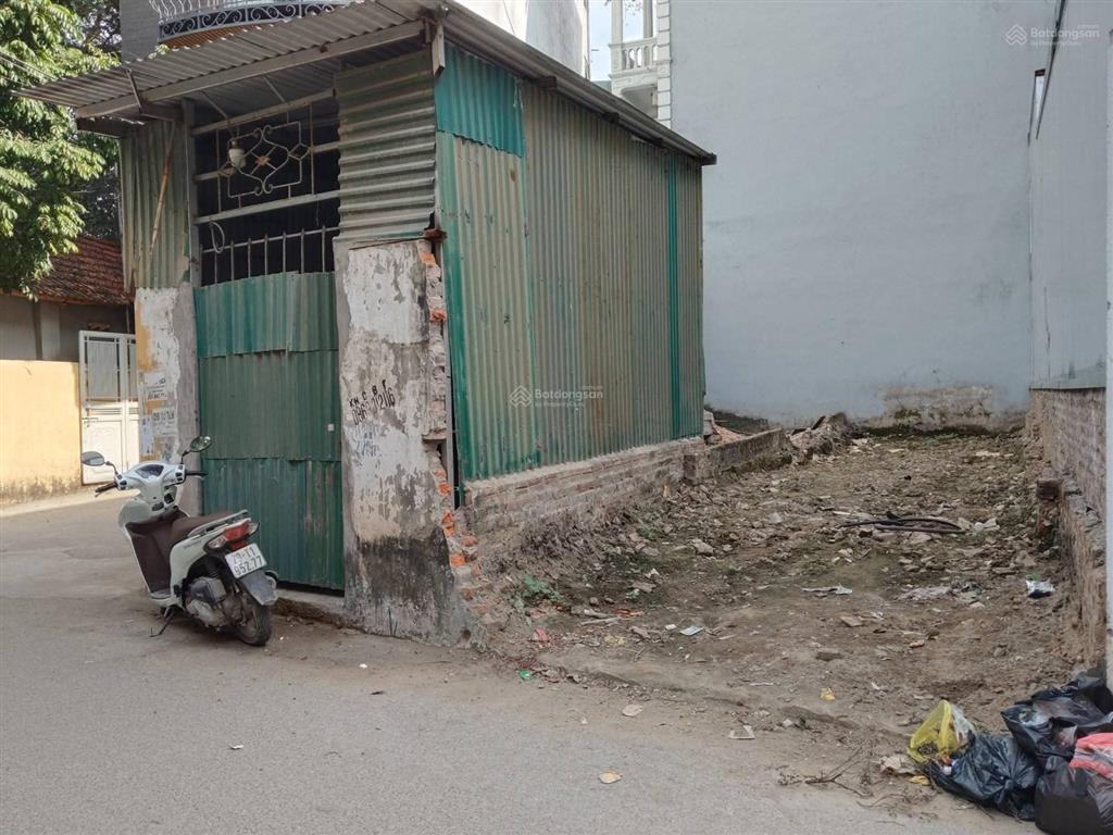 Đất tây mỗ, ngõ thông ô tô đỗ cửa, vuông vức không lỗi
