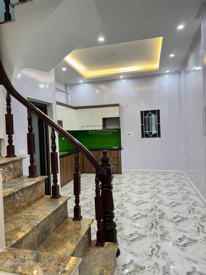 Bán nhà quang tiến đại mỗ dân xây sổ đẹp như tờ a4