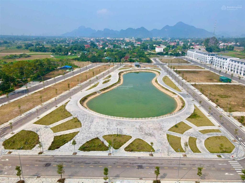 Lô đất dt 132m2 đất dự án tại yên thủy sẵn sổ đỏ, hạ tầng đồng bộ, đường rộng 20m giá rẻ bất ngờ