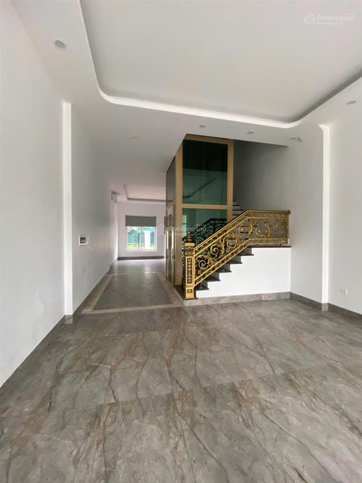 Cho thuê lk khu đô thị louis city đại mỗ nhà hoàn thiện đẹp. gần đường lê quang đạo