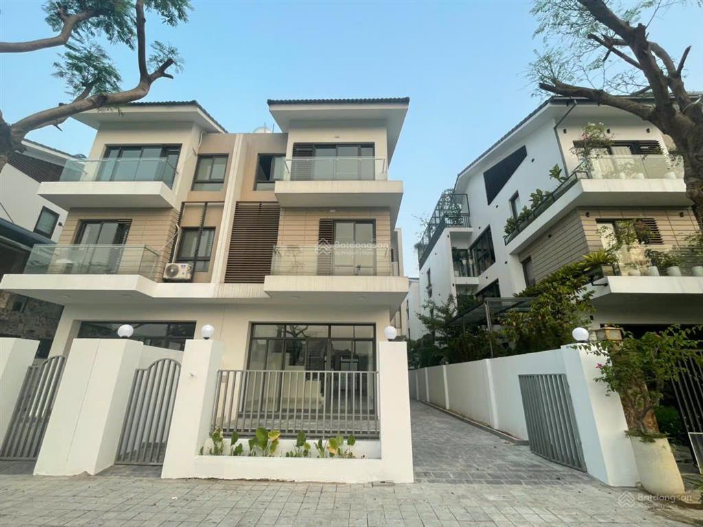 Gấp cần cho thuê quỹ căn biệt thự khu đô thị dương nội  hà đông. không giới hạn mục đích thuê