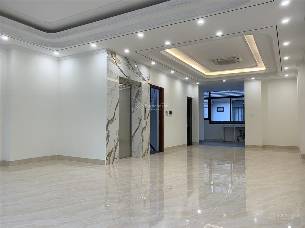 Tôi cần cho thuê shophouse khu đô thị him lam vạn phúc hà đông mặt đường lê văn lương kéo dài