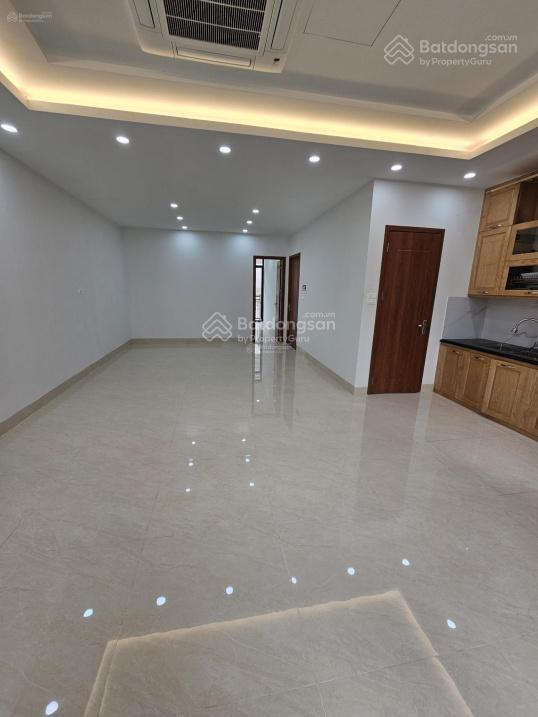 Tôi cần cho thuê shophouse khu đô thị him lam vạn phúc hà đông mặt đường lê văn lương kéo dài