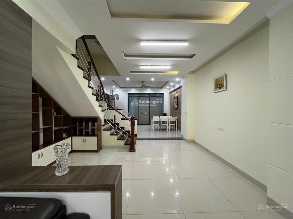 Cần cho thuê nhà khu đô thị an hưng hà đông, nhà hoàn thiện đẹp. không giới hạn sử dụng