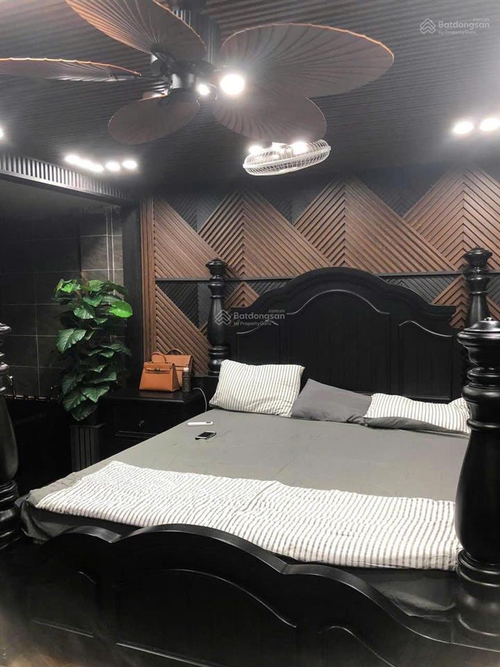 Shophouse 12m x 130m2x9t căn góc nằm ngã 3 trục đường lớn nhất phường kiến hưng hn. đường rộng 99m