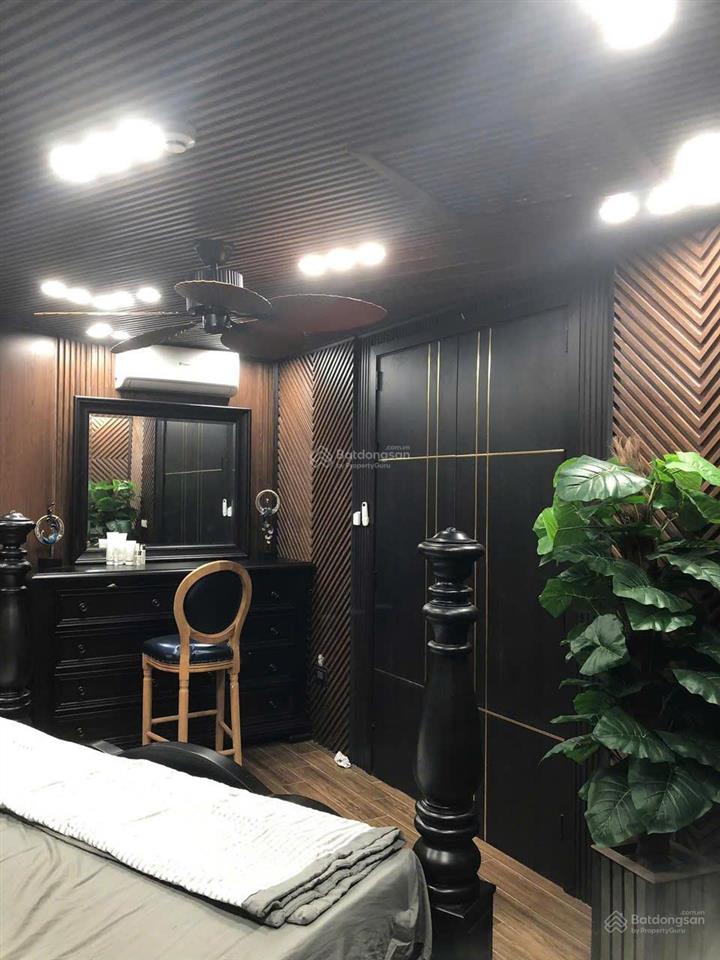 Shophouse 12m x 130m2x9t căn góc nằm ngã 3 trục đường lớn nhất phường kiến hưng hn. đường rộng 99m