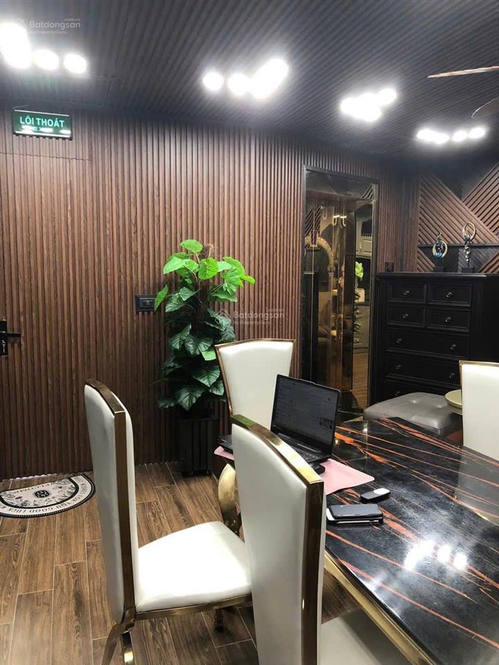 Shophouse 12m x 130m2x9t căn góc nằm ngã 3 trục đường lớn nhất phường kiến hưng hn. đường rộng 99m