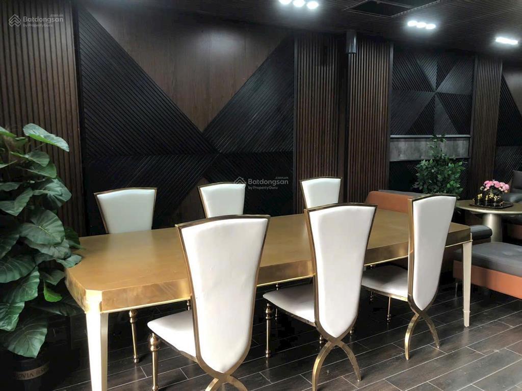 Shophouse 12m x 130m2x9t căn góc nằm ngã 3 trục đường lớn nhất phường kiến hưng hn. đường rộng 99m