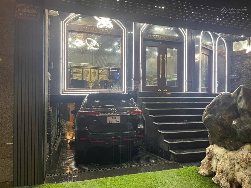 Shophouse 12m x 130m2x9t căn góc nằm ngã 3 trục đường lớn nhất phường kiến hưng hn. đường rộng 99m