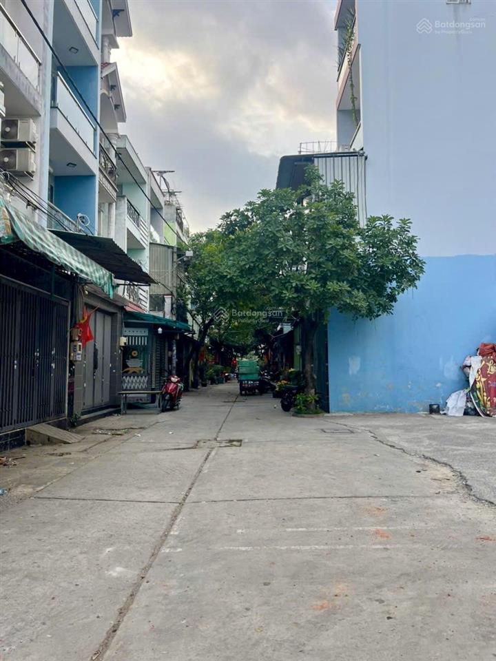 Bán nhà cấp 4 khu vực xây dựng 5 tầng  hẻm 6m  kế bên aeon tân phú  chỉ hơn 3 tỷ