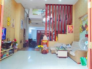 Khu hiếm nhà bán bình tân giáp tân phú dt 5x20 4 tầng hẻm 6m thông chỉ 8 tỉ 350tr thương lượng