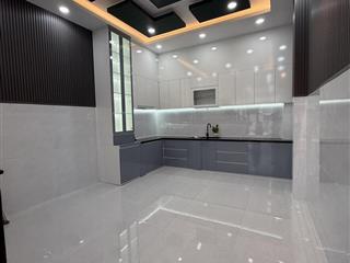 Khai thác công ty  spa  chdv tòa nhà 3tầng ngay mặt tiền văn quới  vừa ở vừa kd mặt tiền 8 tỉ