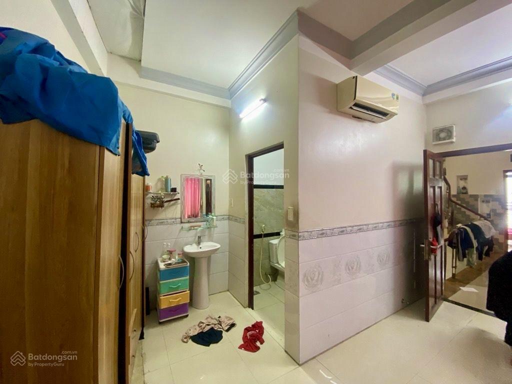 Hạ 300tr bán nhà đẹp 4 tầng kiên cố đường hồ văn long, 5 x13, nhà 2 mt ko lộ giới chỉ hơn 5 tỉ tl